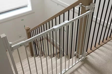 Baby Gates with No Drilled Holes - Uses Clamps Instead